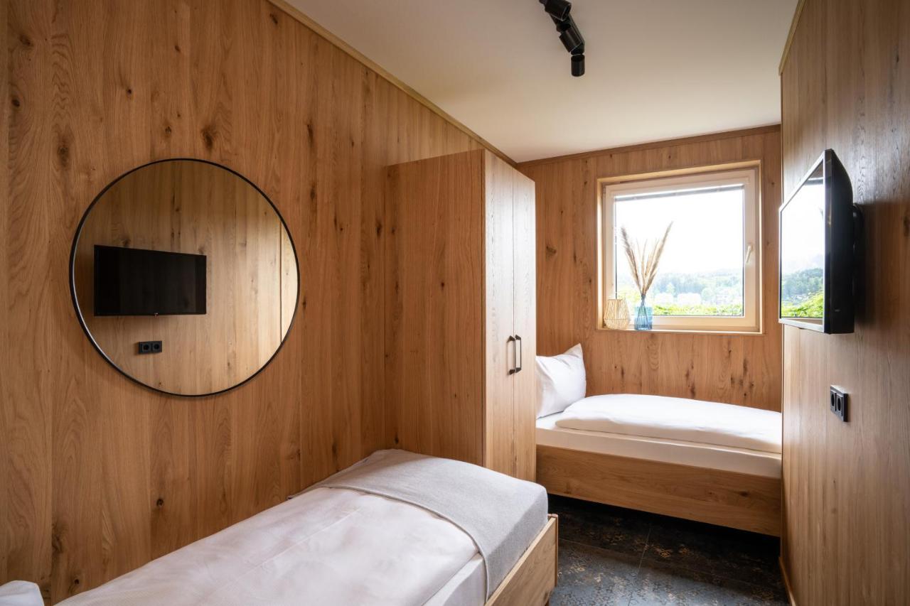 Ferienwohnung Velden Am See - 24 Holiday Mit Seezugang เวลเดน อัม เวิร์ทเทอร์ซี ภายนอก รูปภาพ